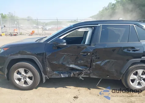 2021 Toyota Rav4 Xle из США, поврежденный, VIN 2T3P1RFV4MC142583